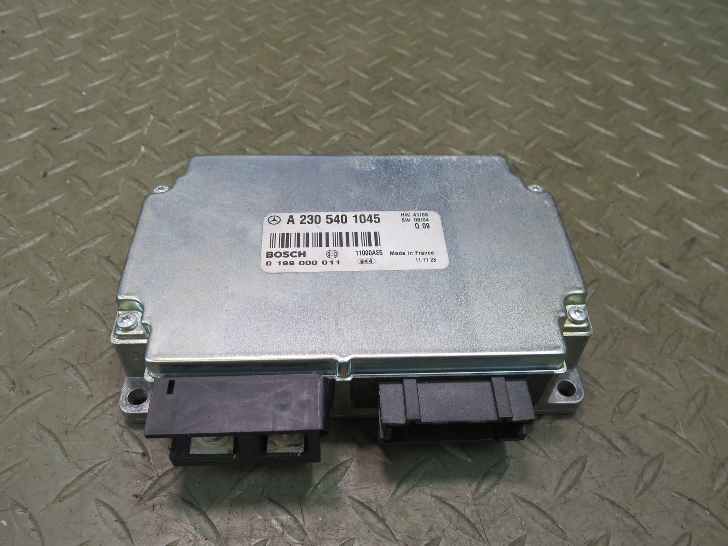 03-12 Mercedes R230 Sl-class Battery Stabilization Control Module 2305401045 OEM