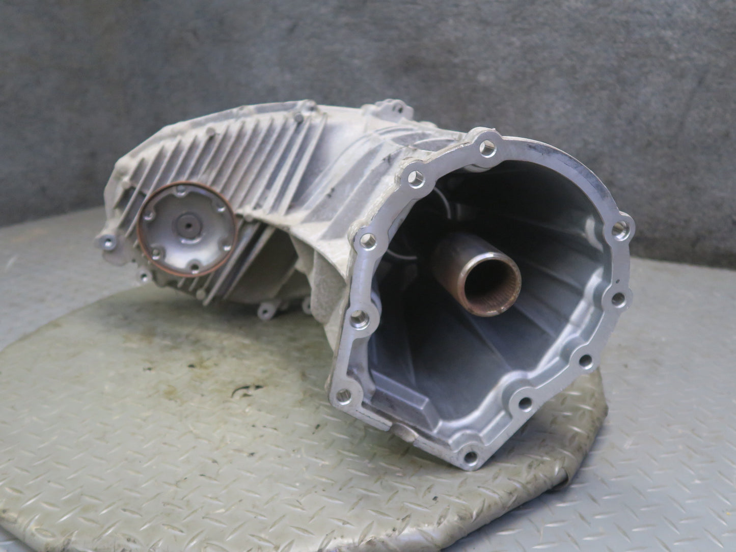 11-15 Audi 4L Q7 3.0L Automatic Transmission Gear Transfer Case OEM