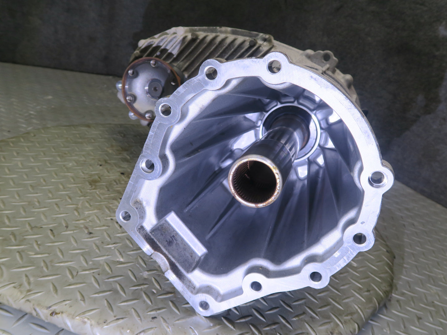 11-15 Audi 4L Q7 3.0L Automatic Transmission Gear Transfer Case OEM