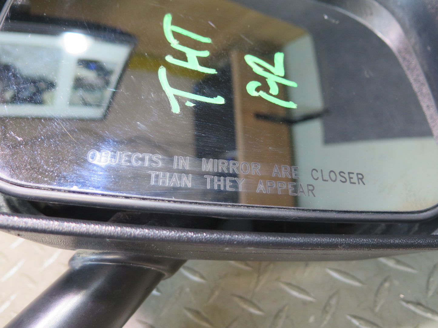 2003-2005 Hummer H2 Right Door Exterior Heated Side View Mirror