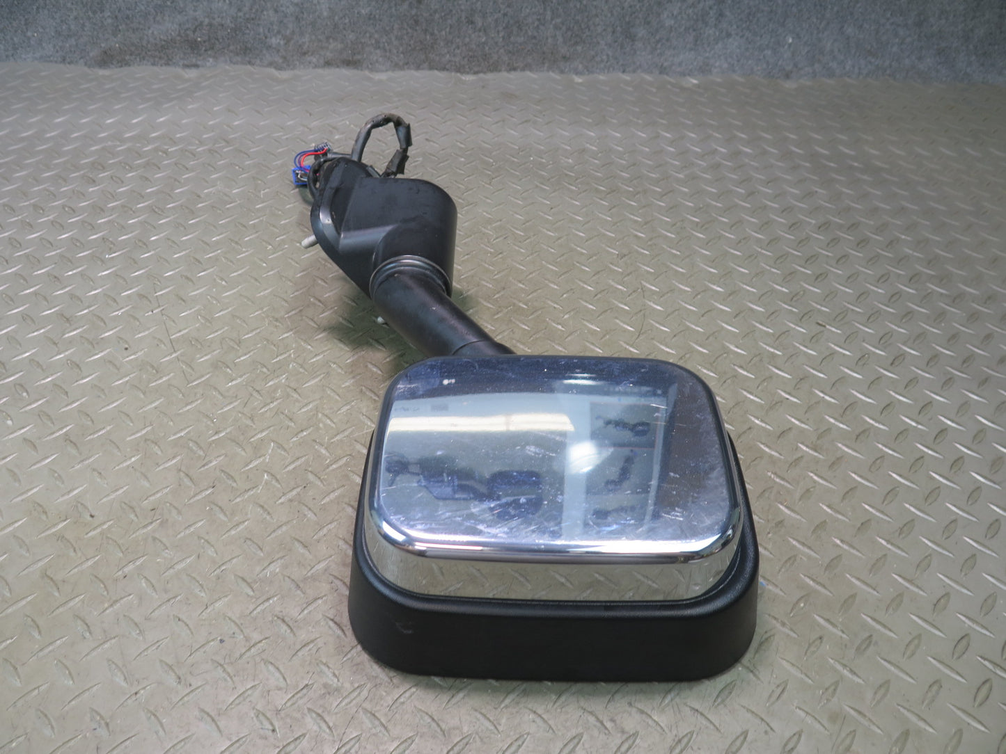 2003-2005 Hummer H2 Right Door Exterior Heated Side View Mirror
