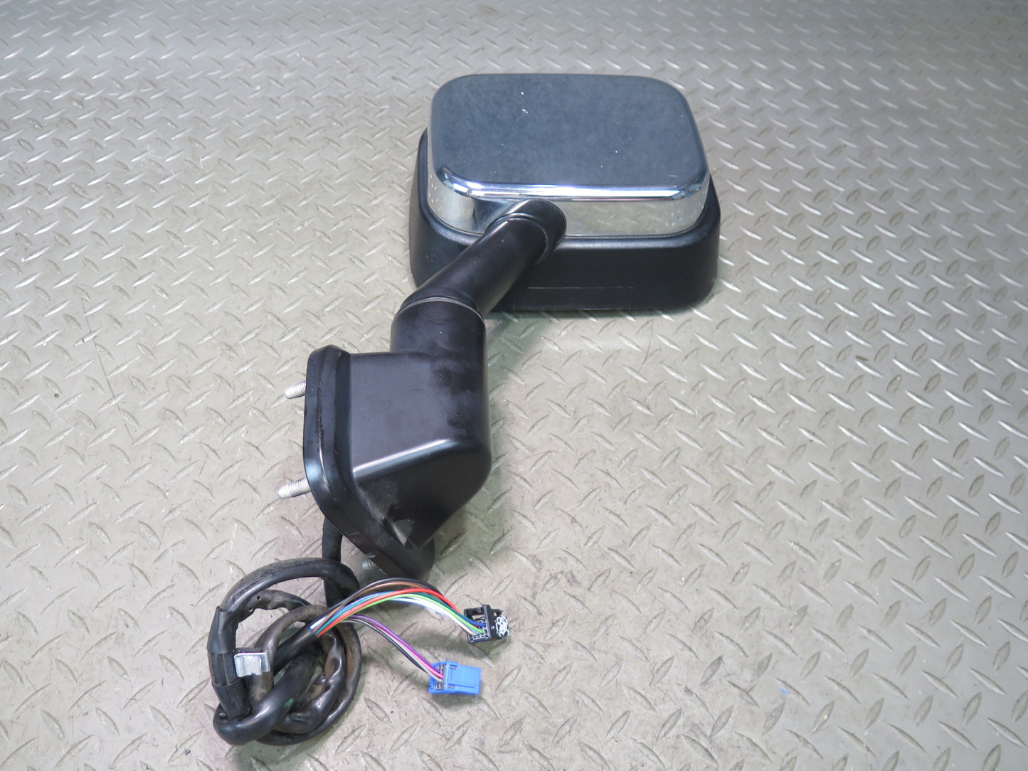 2003-2005 Hummer H2 Left Door Exterior Heated Side View Mirror
