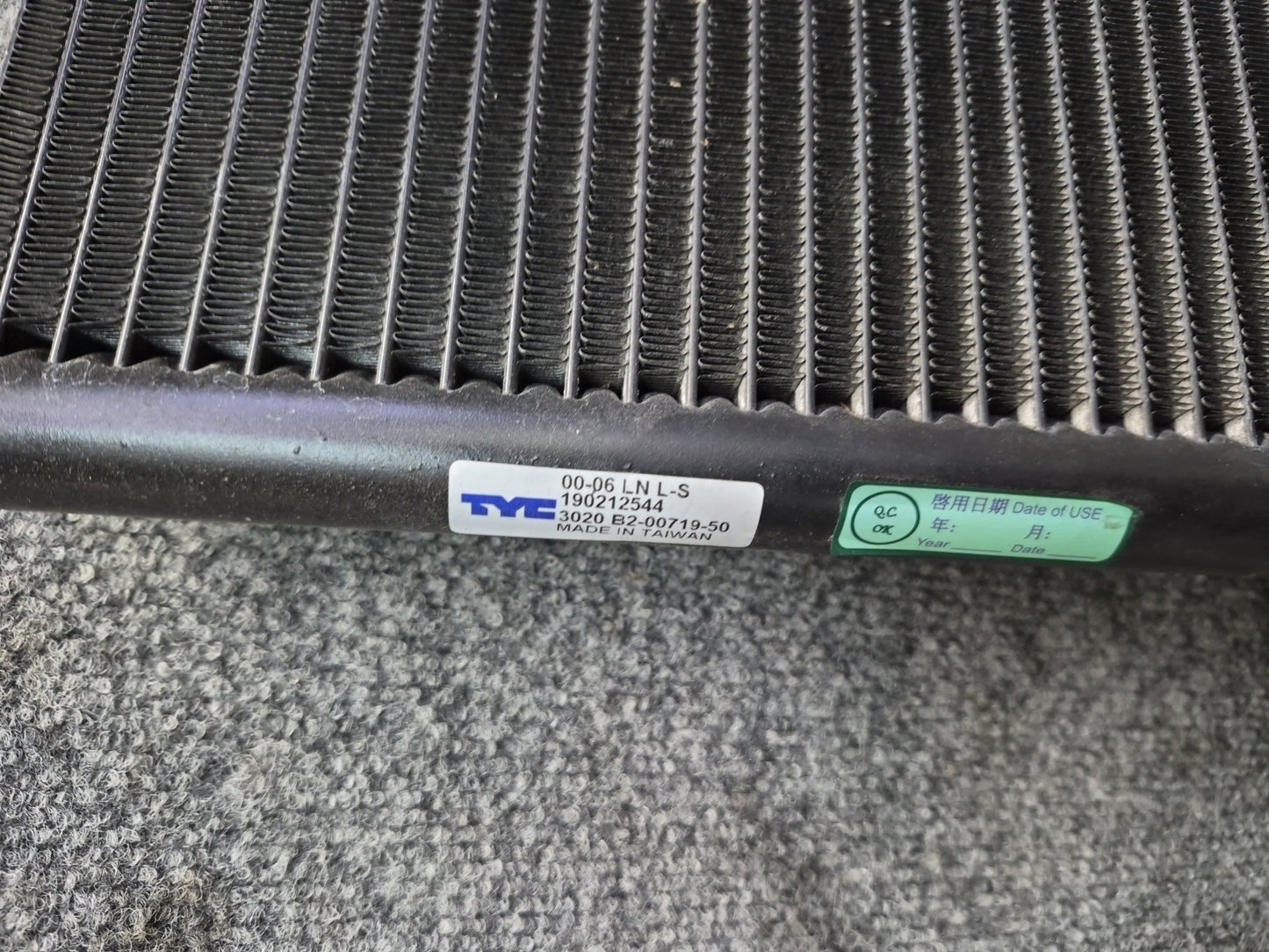 02-05 Ford Thunderbird A/C Air Condition Condenser TYC