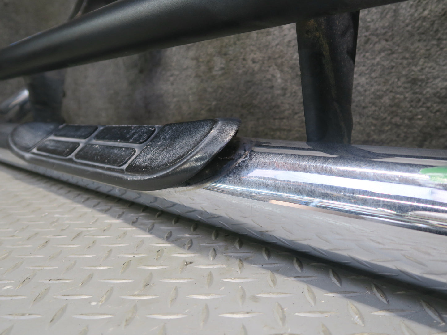2003-2009 Hummer H2 Left & Right Side Running Step Board Guard Set of 2