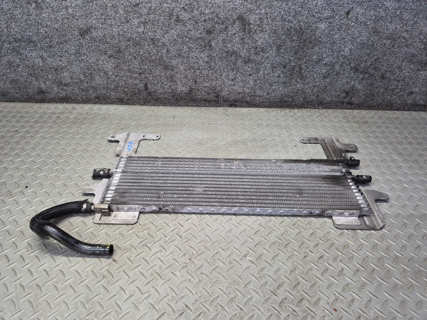 03-05 Ford Thunderbird A/T Power Steering Oil Cooler XR8H-3F749-BA OEM