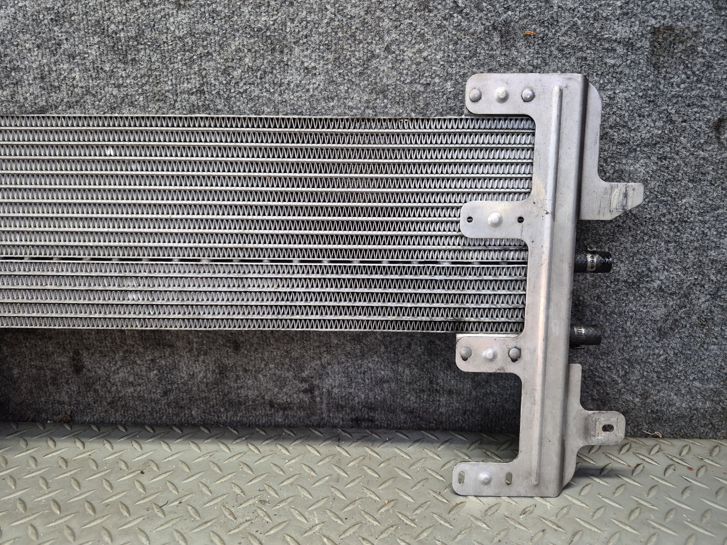 03-05 Ford Thunderbird A/T Power Steering Oil Cooler XR8H-3F749-BA OEM