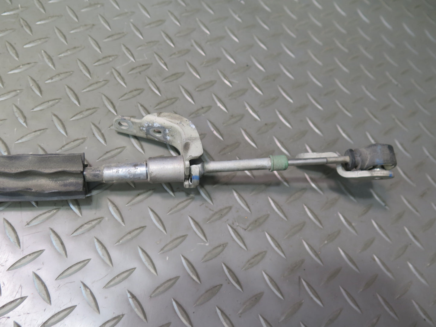 11-15 Audi 4L Q7 3.0L Automatic Transmission Gear Shifter w Knob Assembly OEM
