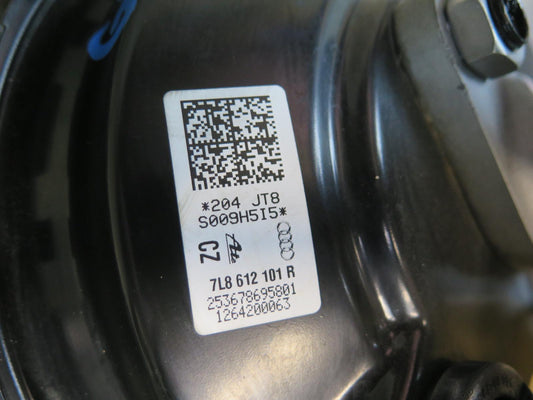 11-15 Audi 4L Q7 3.0L AWD Brake Master Cylinder Booster Fluid Reservoir OEM