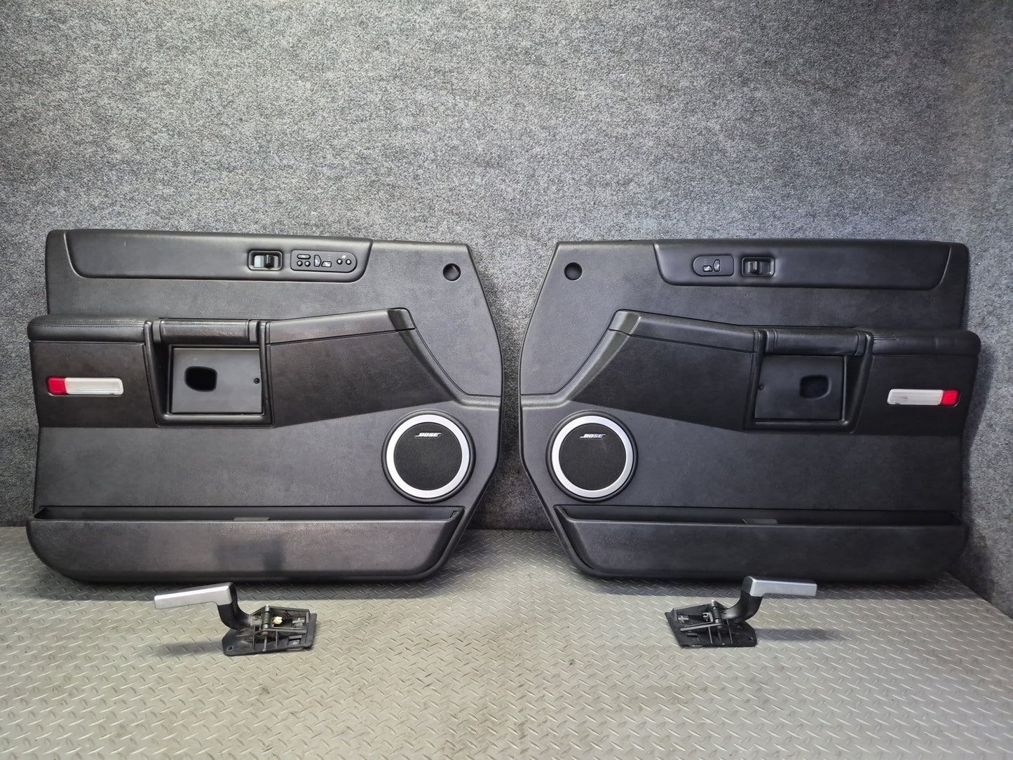 2005-2007 Hummer H2 Front Left & Right Door Interior Trim Cover Panel Set of 2