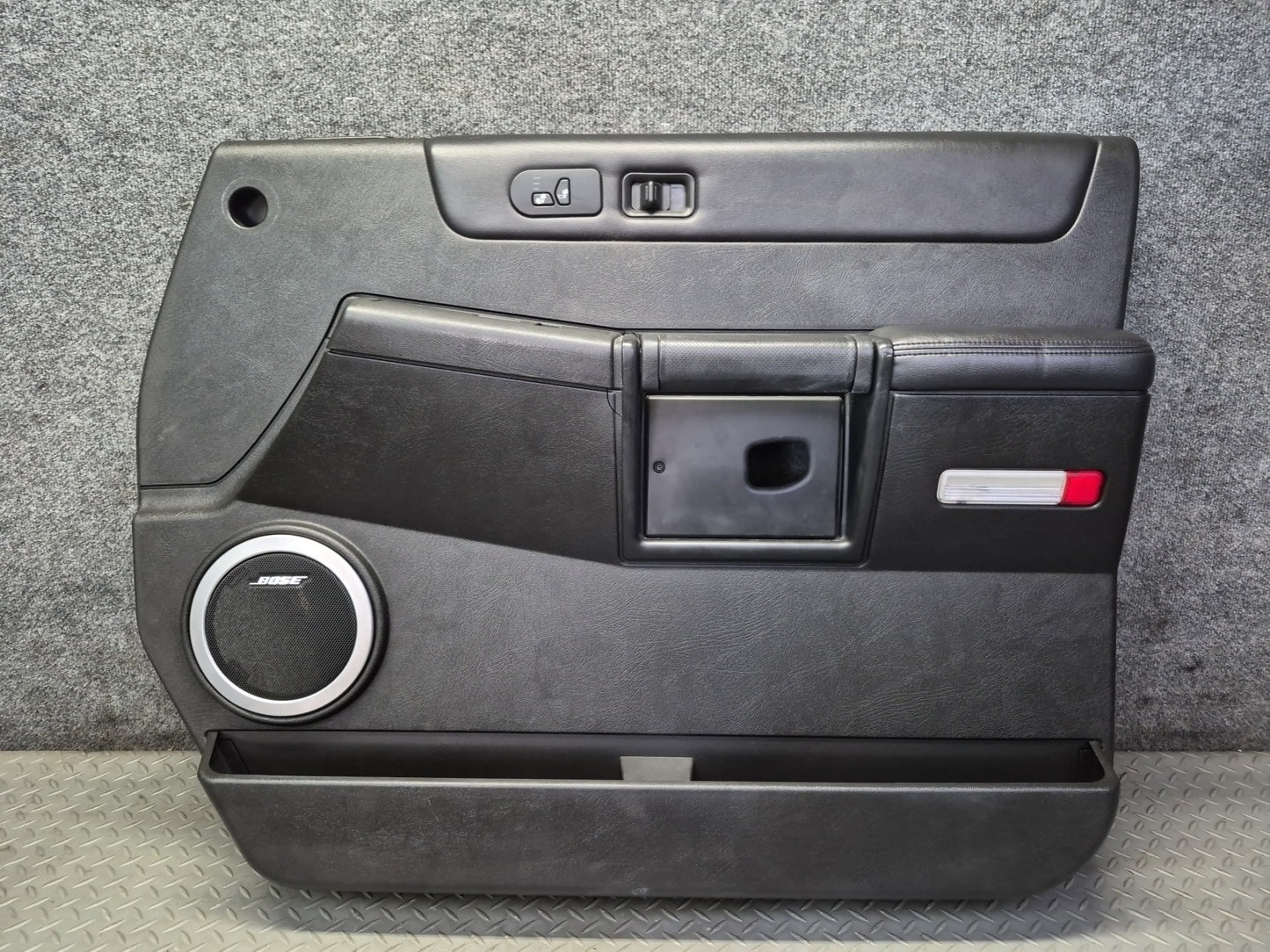 2005-2007 Hummer H2 Front Left & Right Door Interior Trim Cover Panel Set of 2