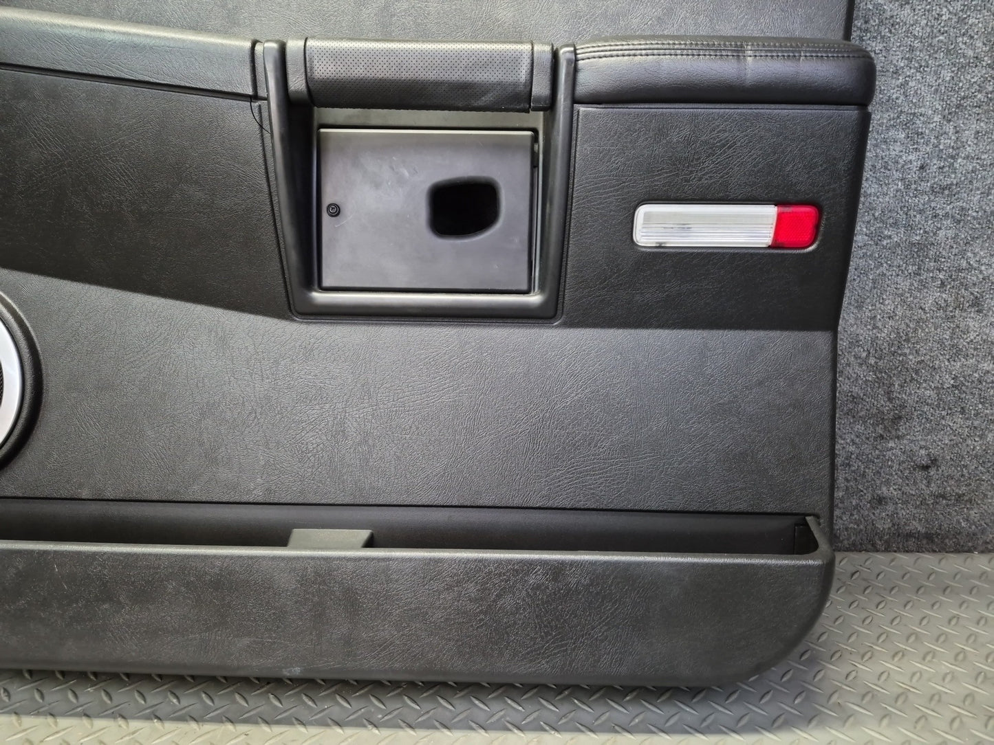 2005-2007 Hummer H2 Front Left & Right Door Interior Trim Cover Panel Set of 2