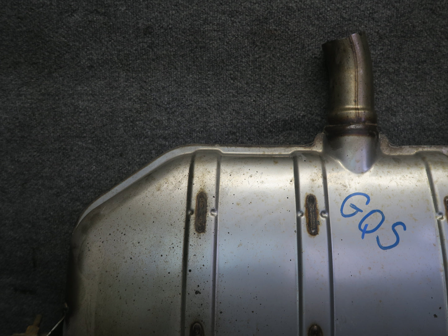 11-15 Audi 4L Q7 3.0L Rear Exhaust Muffler w Tips OEM
