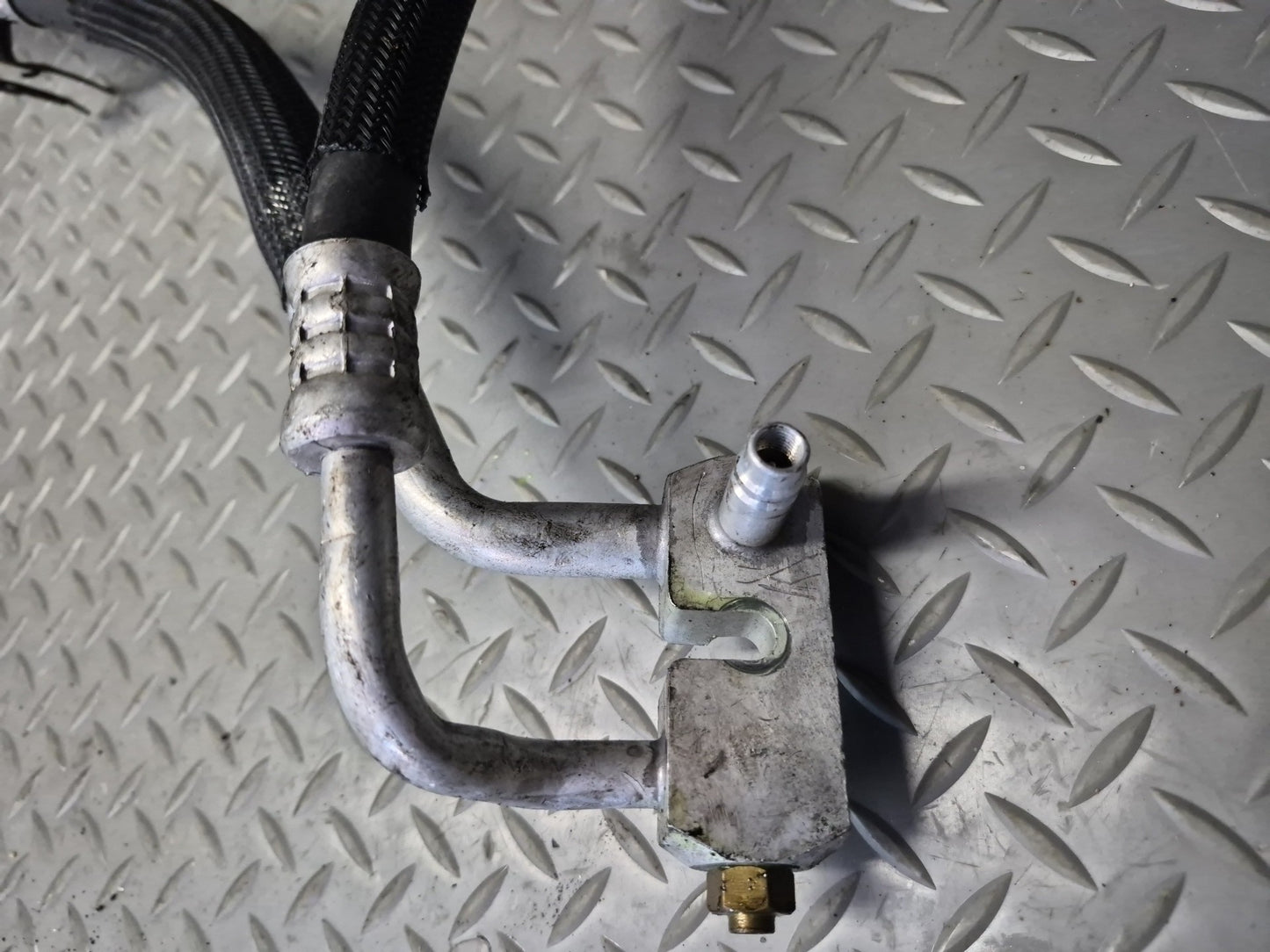 02-05 Ford Thunderbird A/C Air Condition Hose Pipe Line Dryer Set OEM