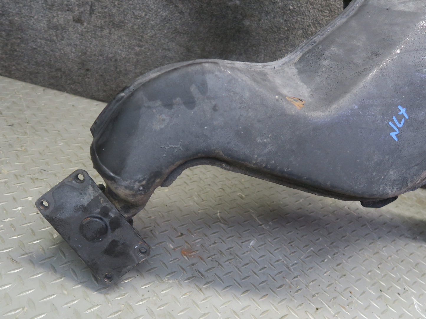 86-89 Mercedes R107 560SL Rear Suspension Crossmember Subframe K-frame Cradle