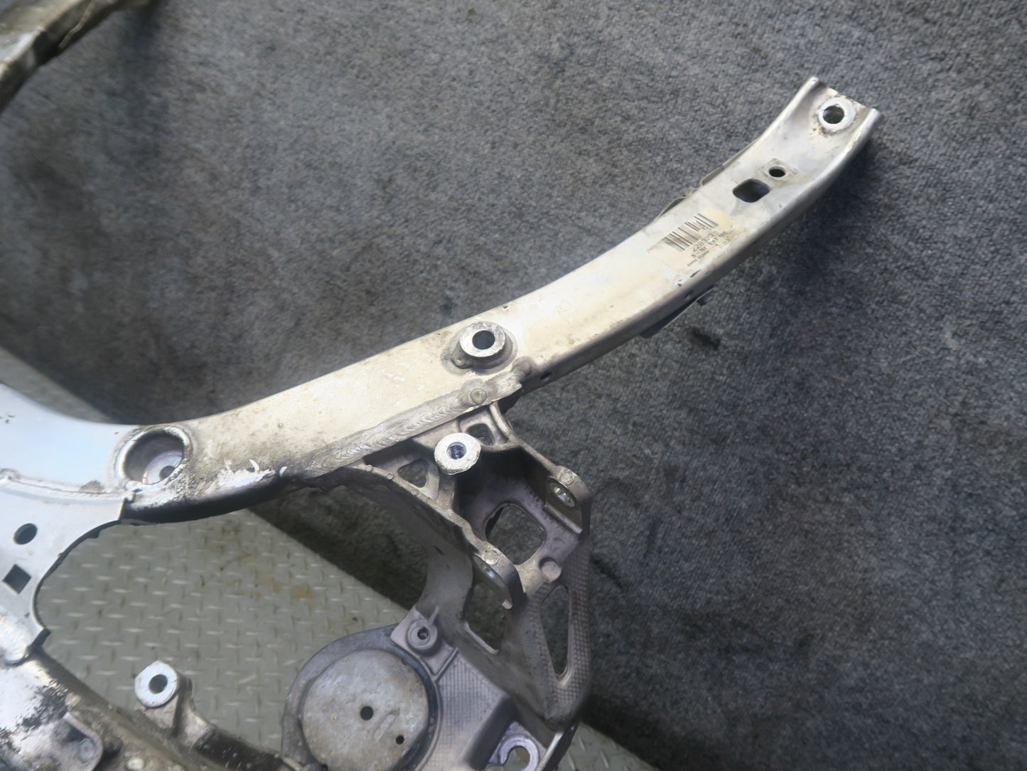 2006-2010 BMW E63 E64 M6 Front Subframe Crossmember Cradle Axle Carrier