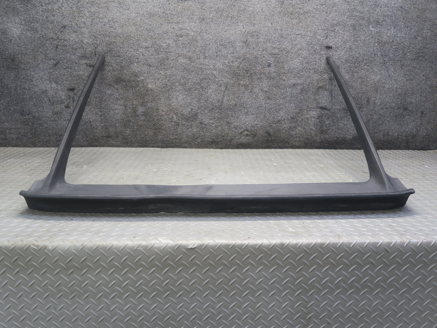 1983-1986 Porsche 928 S Rear Trunk Lid Spoiler W/ Left Right Side Extension Set