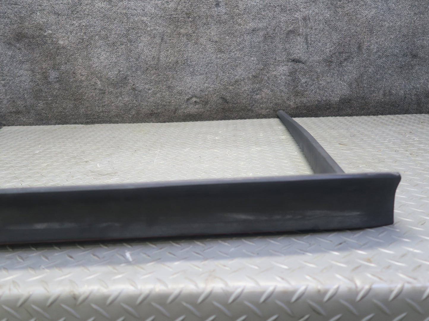 1983-1986 Porsche 928 S Rear Trunk Lid Spoiler W/ Left Right Side Extension Set