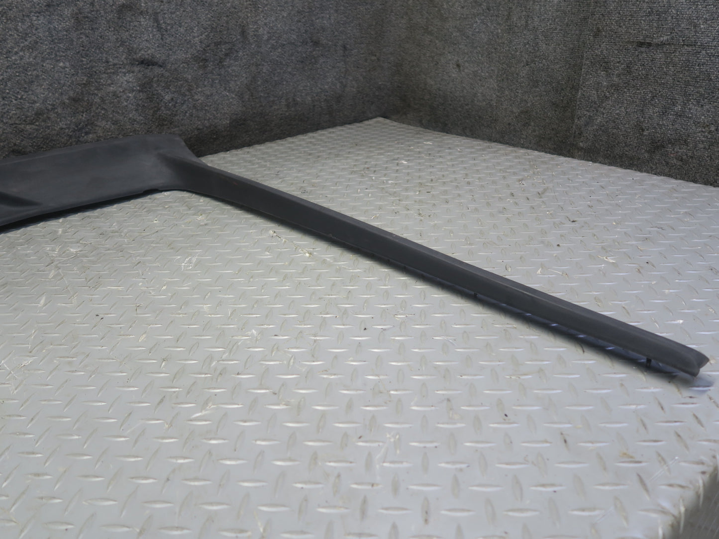 1983-1986 Porsche 928 S Rear Trunk Lid Spoiler W/ Left Right Side Extension Set