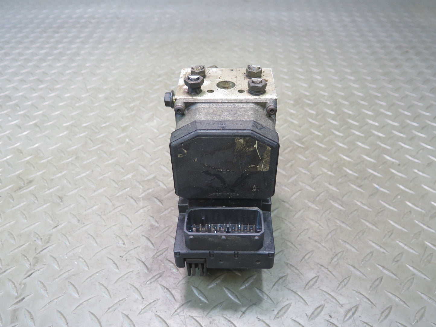 2003-2007 Hummer H2 Anti Lock Brake ABS Pump Module