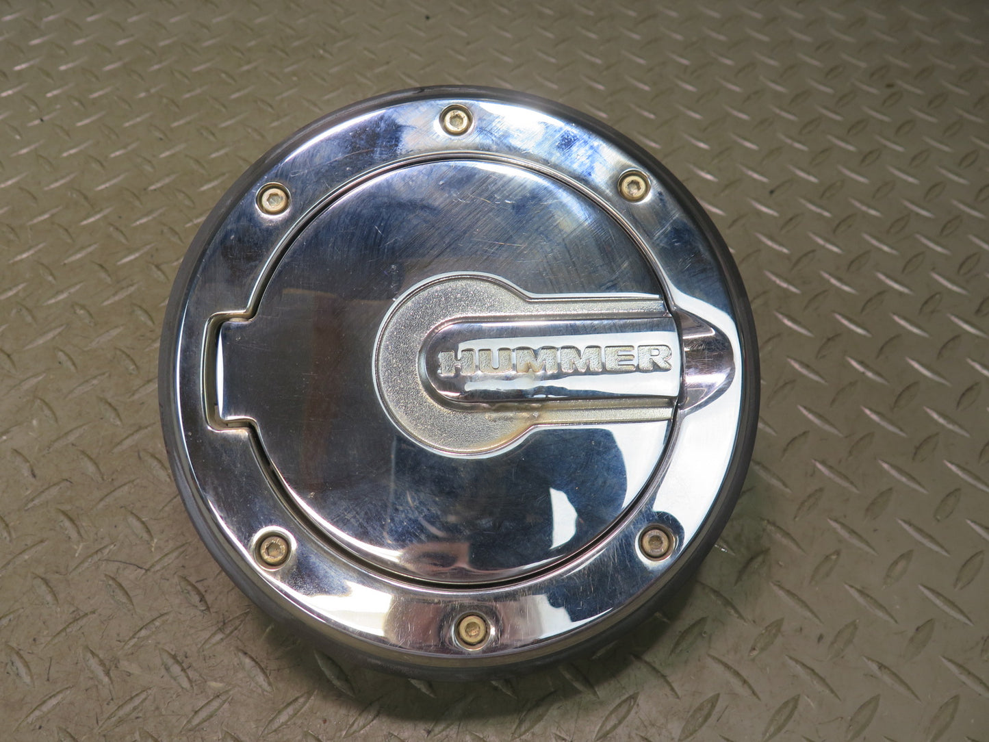 2005 Hummer H2 Fuel Tank Filler Door Lid Chrome Cover