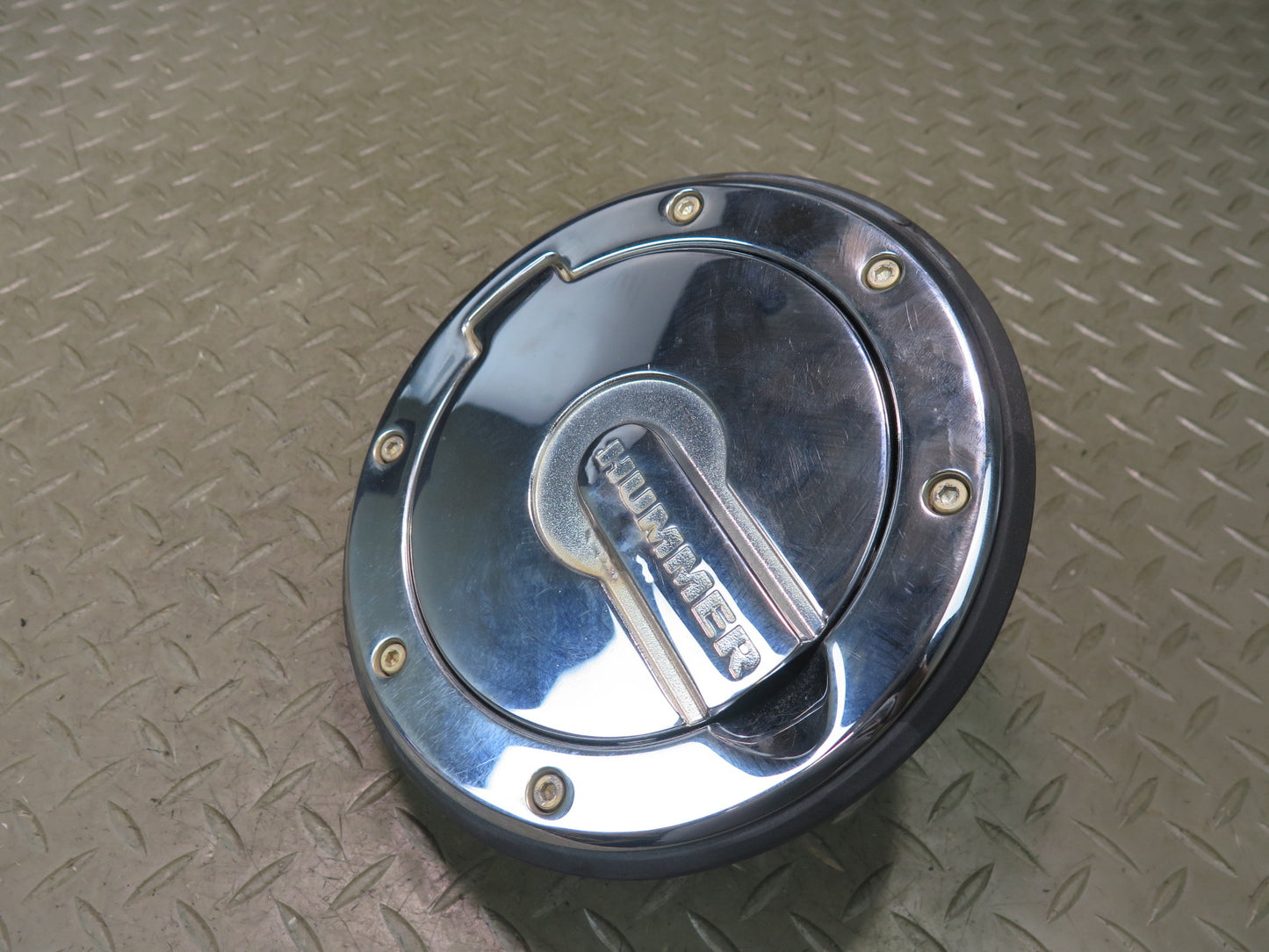2005 Hummer H2 Fuel Tank Filler Door Lid Chrome Cover
