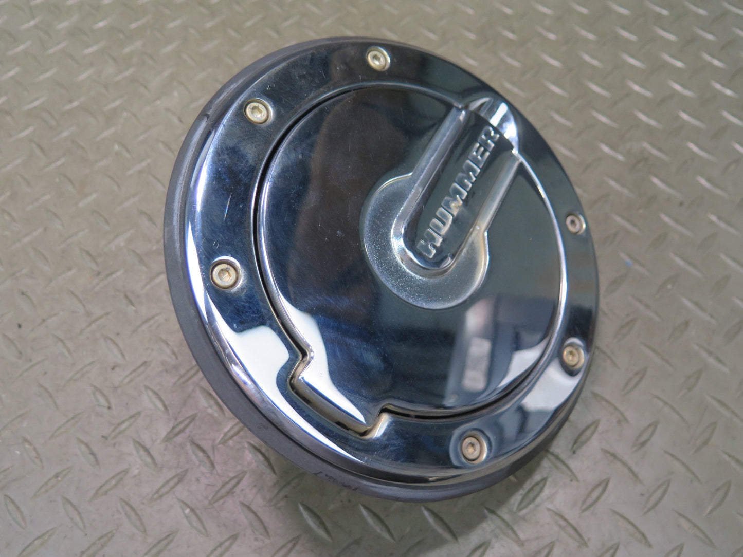 2005 Hummer H2 Fuel Tank Filler Door Lid Chrome Cover