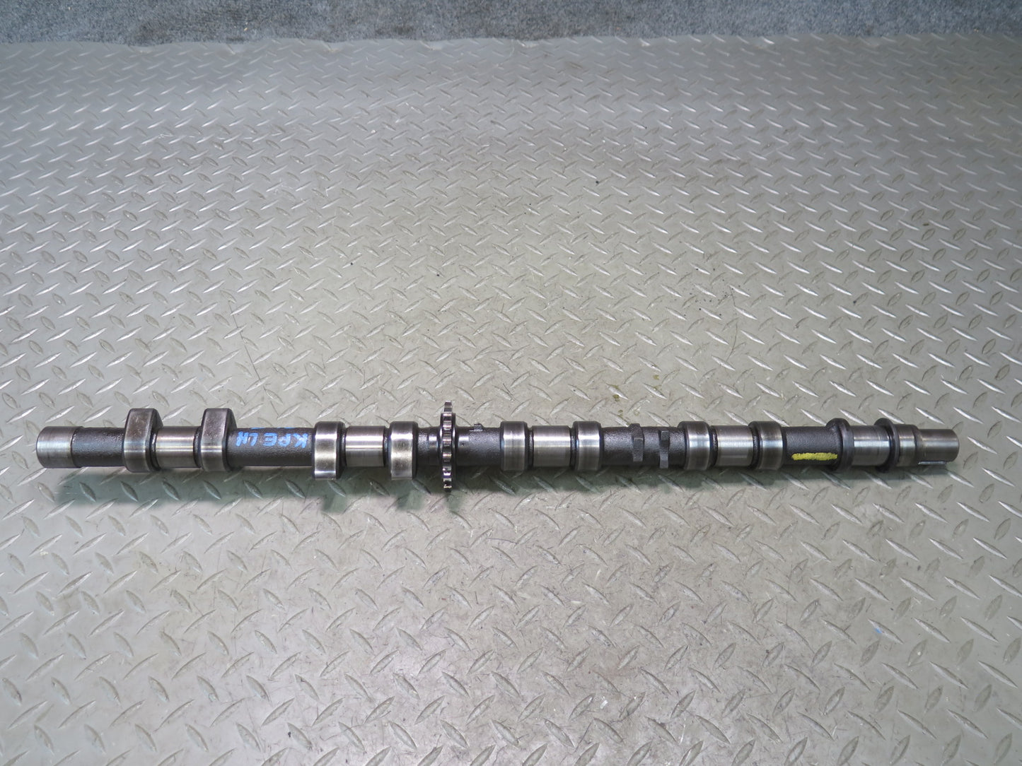 1985-1986 Porsche 928 S 5.0L V8 Engine Motor Outlet Exhaust Camshaft 5-8 CYL
