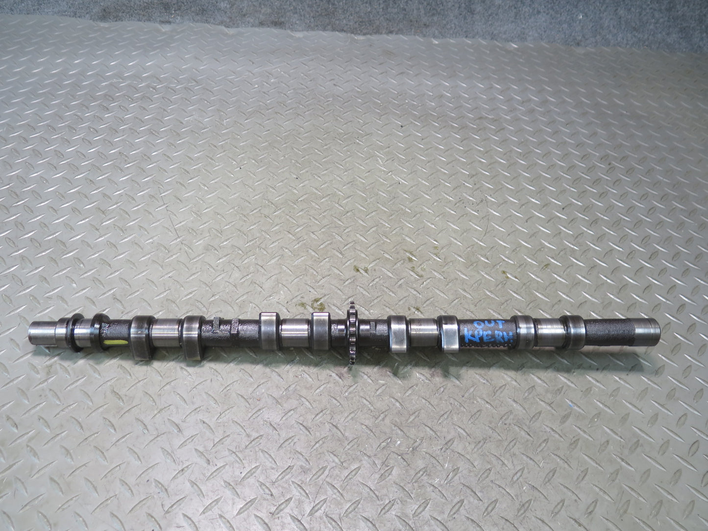 1985-1986 Porsche 928 S 5.0L V8 Engine Motor Outlet Exhaust Camshaft 1-4 CYL