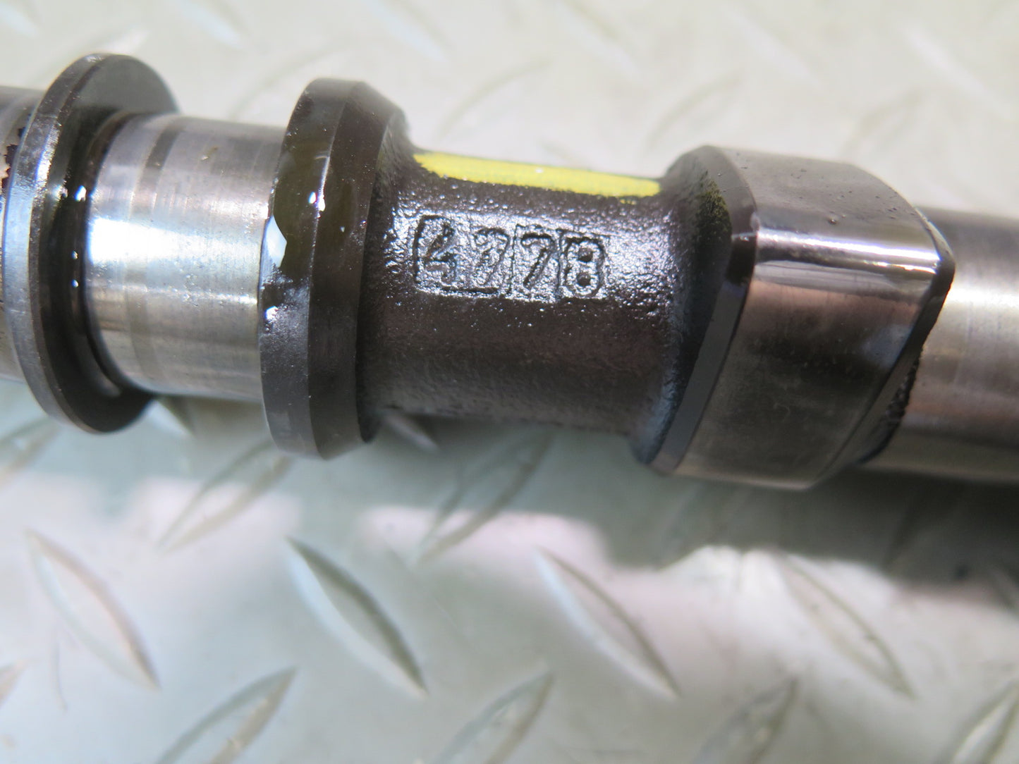 1985-1986 Porsche 928 S 5.0L V8 Engine Motor Outlet Exhaust Camshaft 1-4 CYL