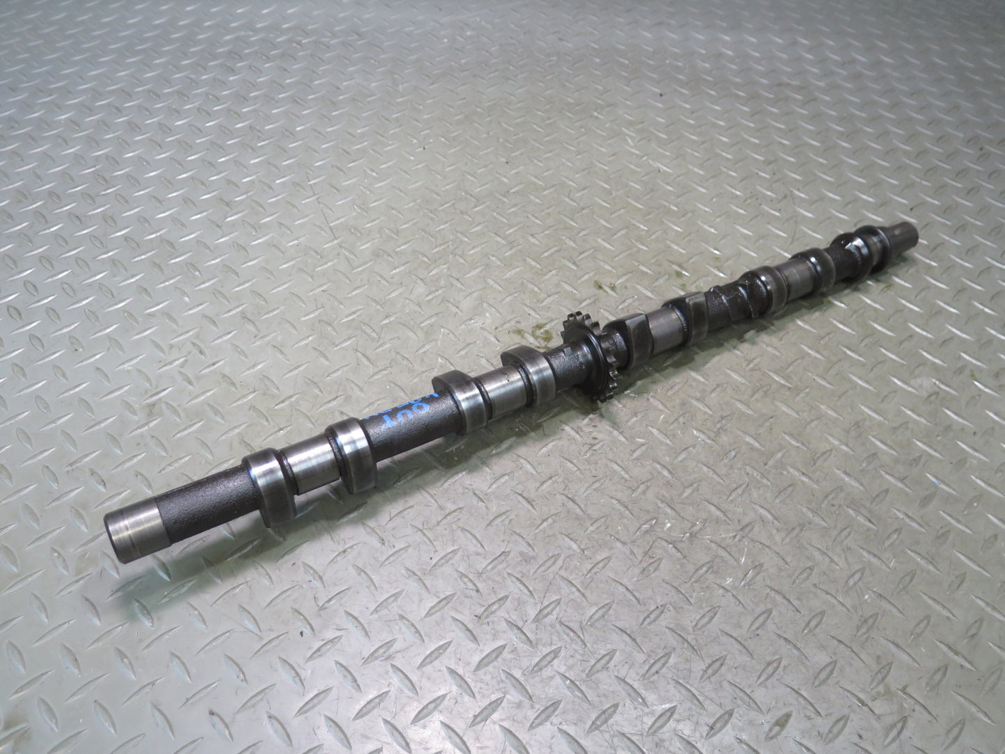 1985-1986 Porsche 928 S 5.0L V8 Engine Motor Outlet Exhaust Camshaft 1-4 CYL
