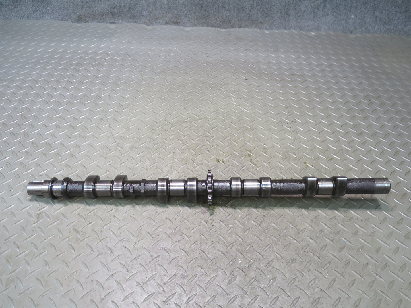 1985-1986 Porsche 928 S 5.0L V8 Engine Motor Outlet Exhaust Camshaft 1-4 CYL