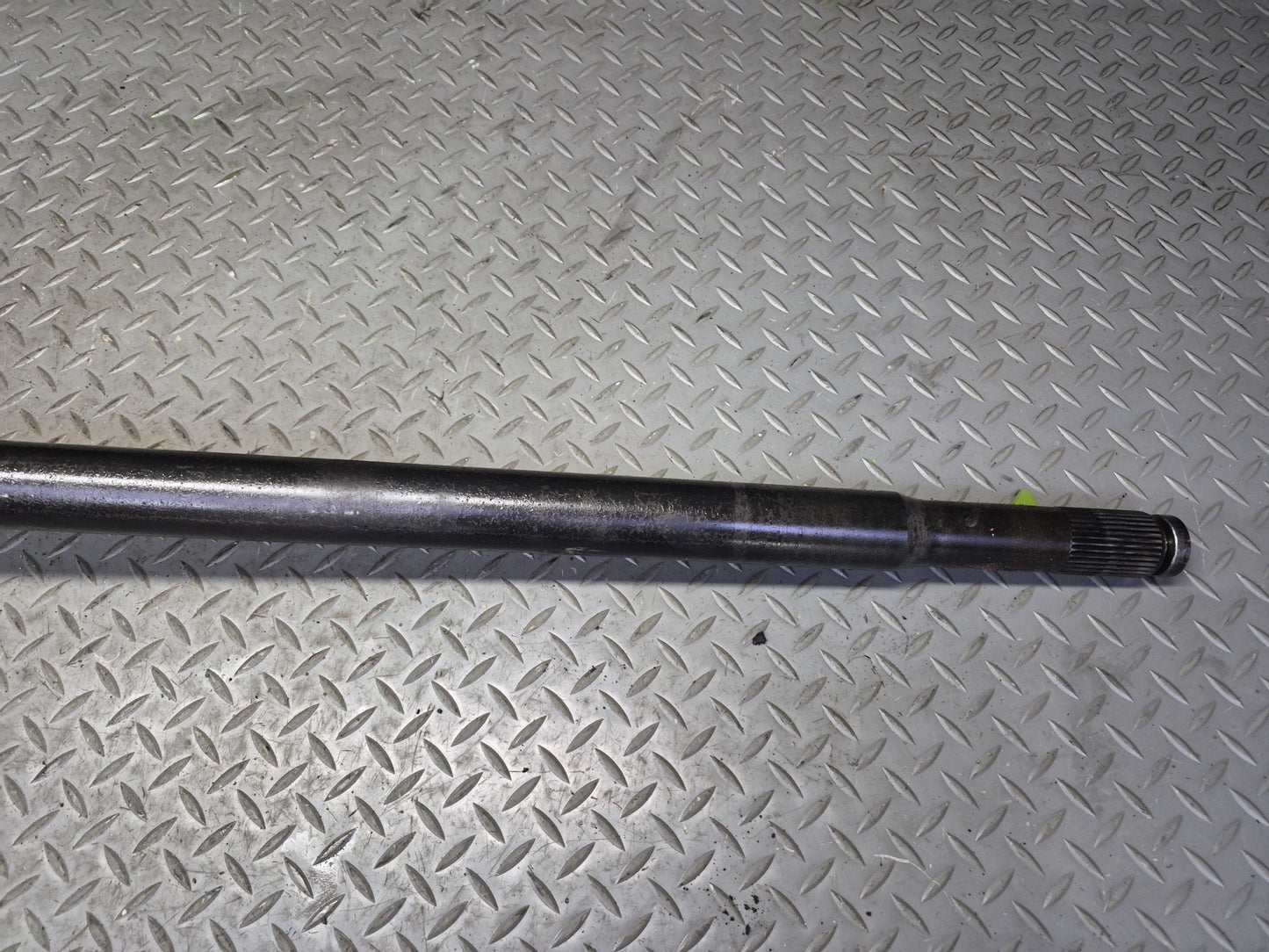 2003-2007 Hummer H2 AWD Rear Right Suspension Axle Shaft