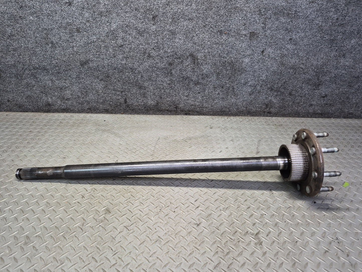 2003-2007 Hummer H2 AWD Rear Right Suspension Axle Shaft