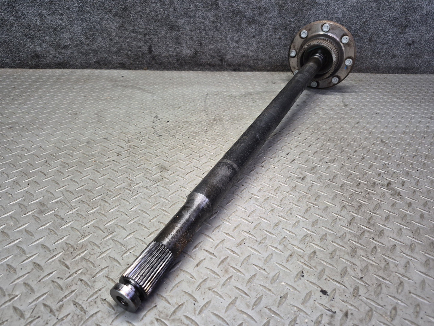 2003-2007 Hummer H2 AWD Rear Right Suspension Axle Shaft