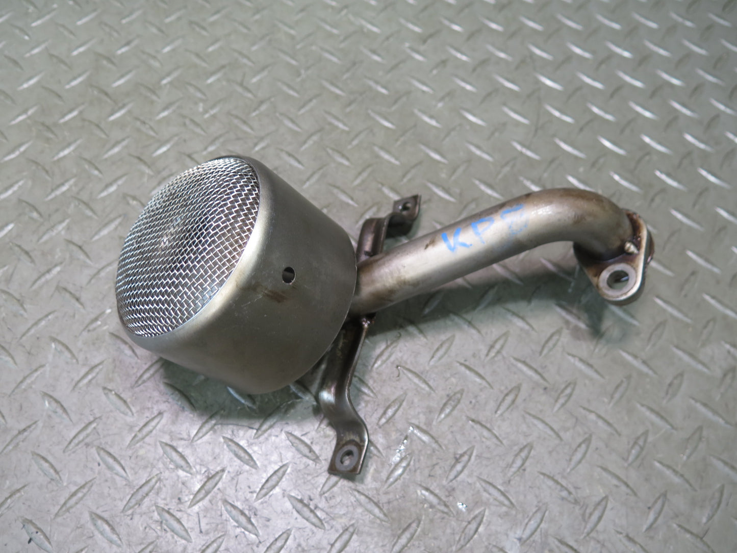 1985-1986 Porsche 928 S 5.0L V8 Engine Motor Oil Pick UP Tube