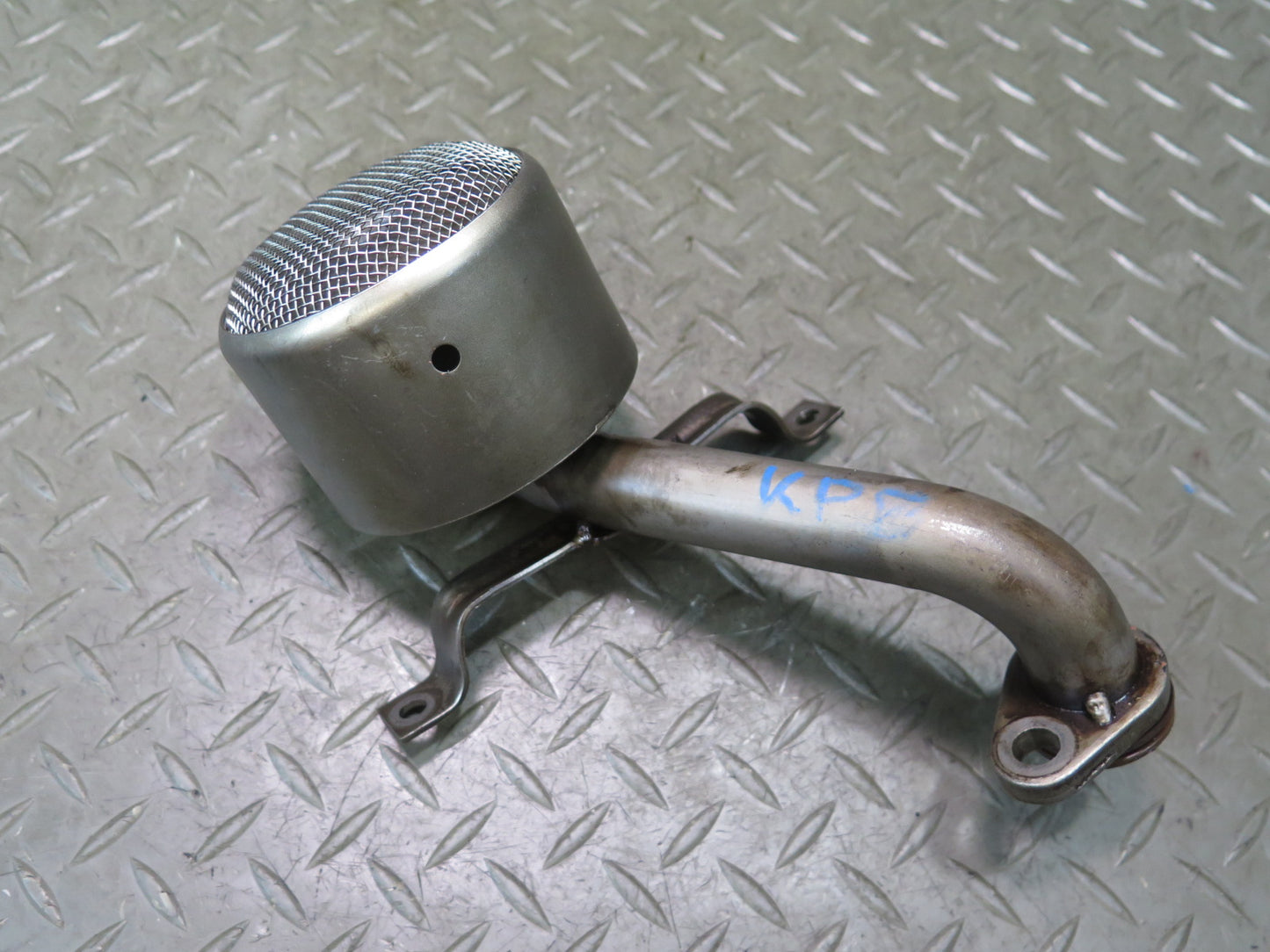 1985-1986 Porsche 928 S 5.0L V8 Engine Motor Oil Pick UP Tube