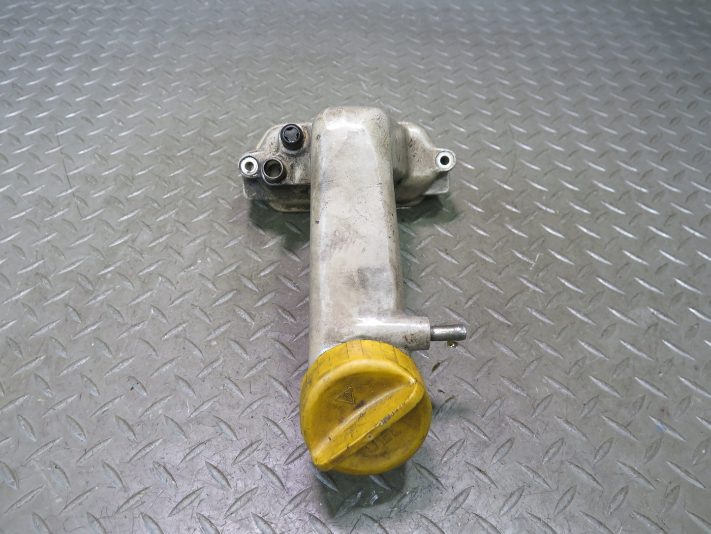 1985-1986 Porsche 928 S 5.0L V8 Engine Motor Oil Filler Neck Pipe Tube W/ Cap