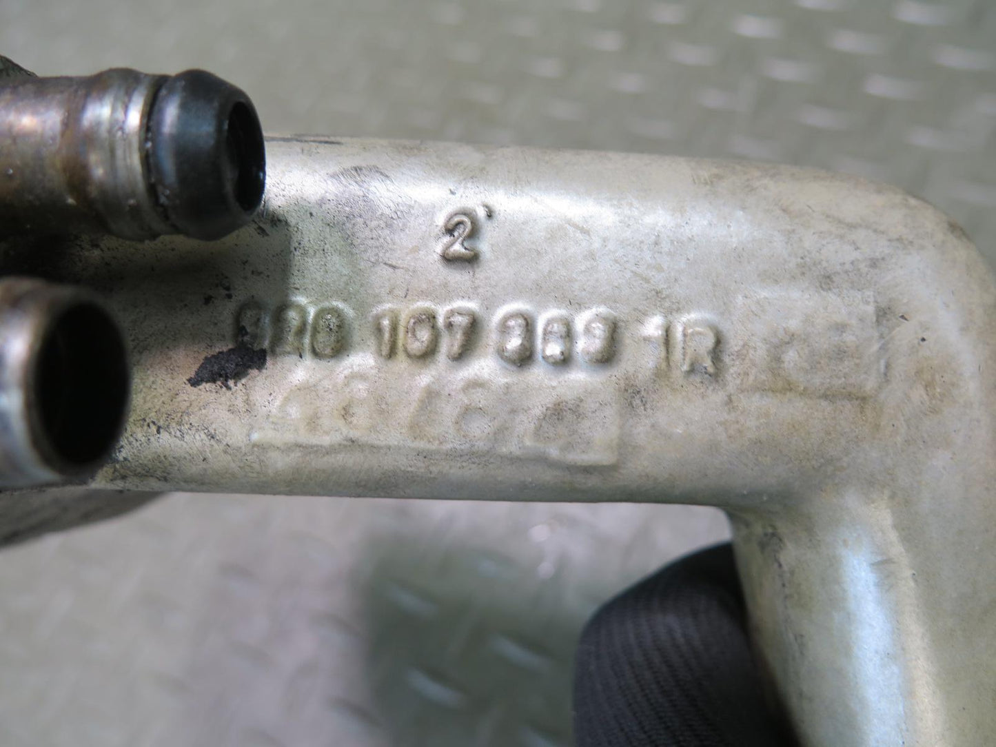 1985-1986 Porsche 928 S 5.0L V8 Engine Motor Oil Filler Neck Pipe Tube W/ Cap