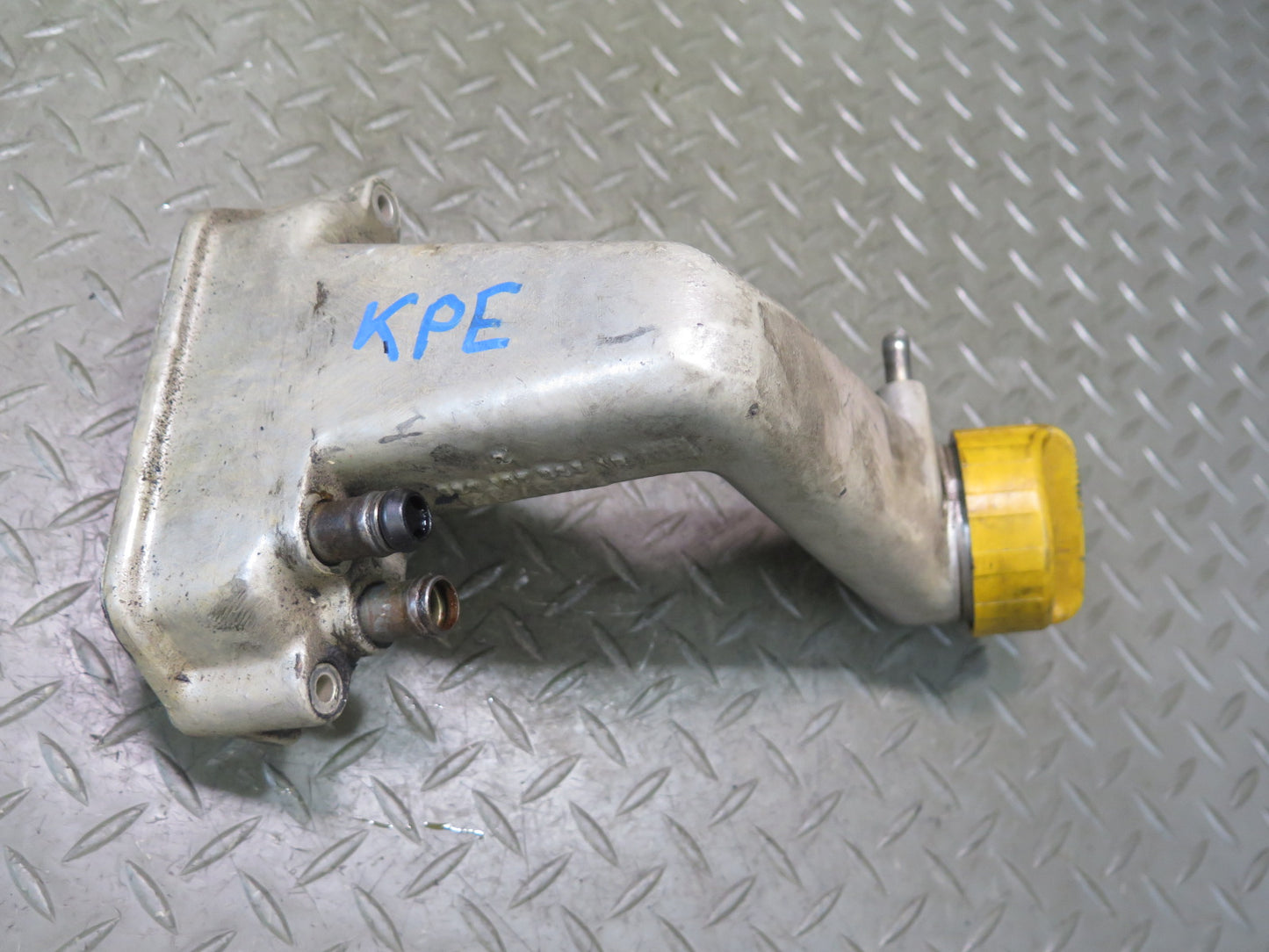 1985-1986 Porsche 928 S 5.0L V8 Engine Motor Oil Filler Neck Pipe Tube W/ Cap