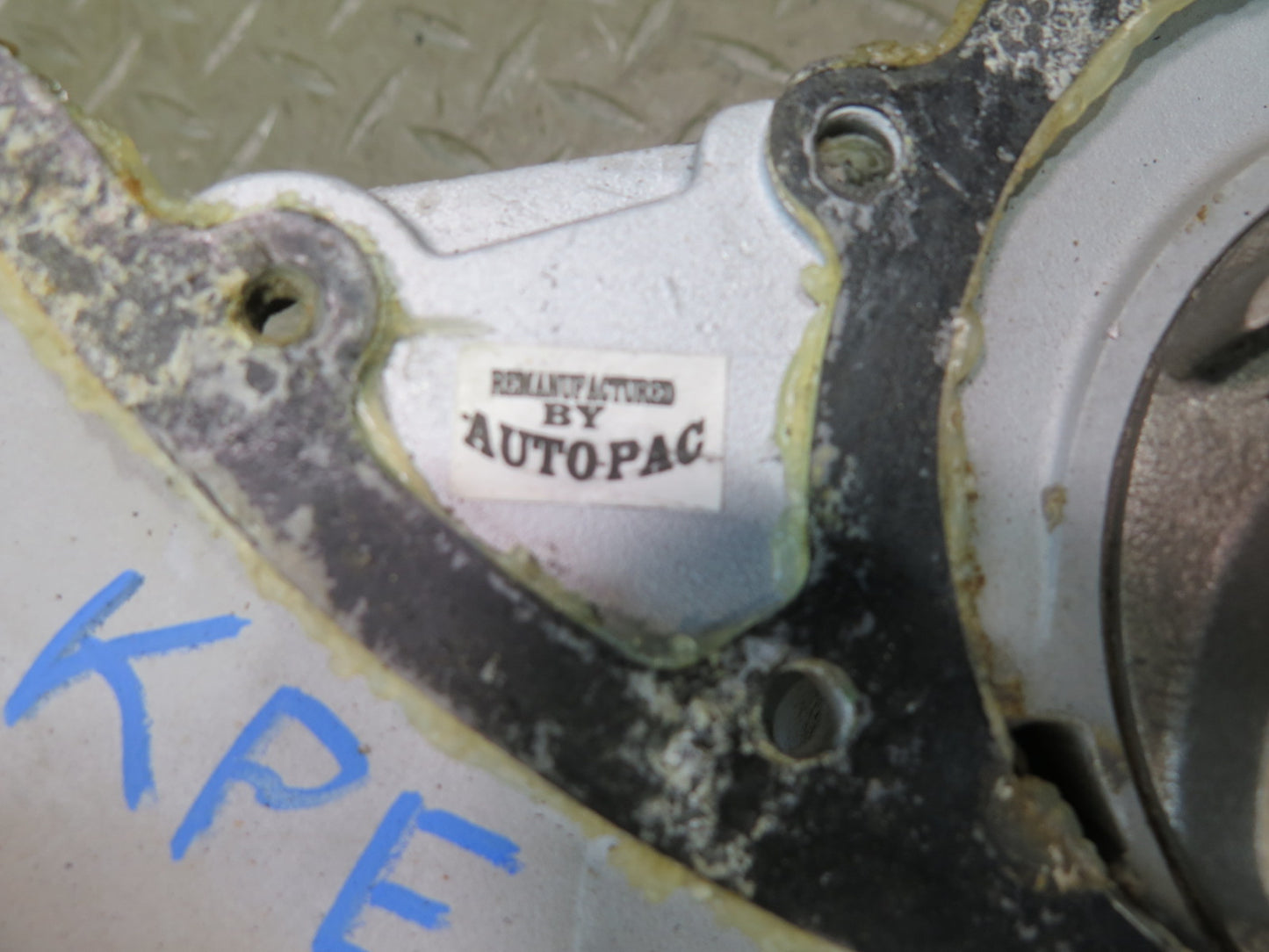 1985-1986 Porsche 928 S 5.0L V8 Engine Motor Water Coolant Pump