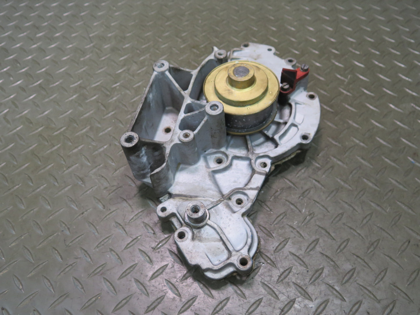 1985-1986 Porsche 928 S 5.0L V8 Engine Motor Water Coolant Pump