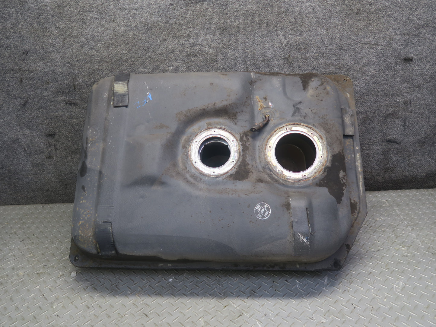 84-89 Nissan Z31 300ZX 2+0 Fuel Tank Unit OEM