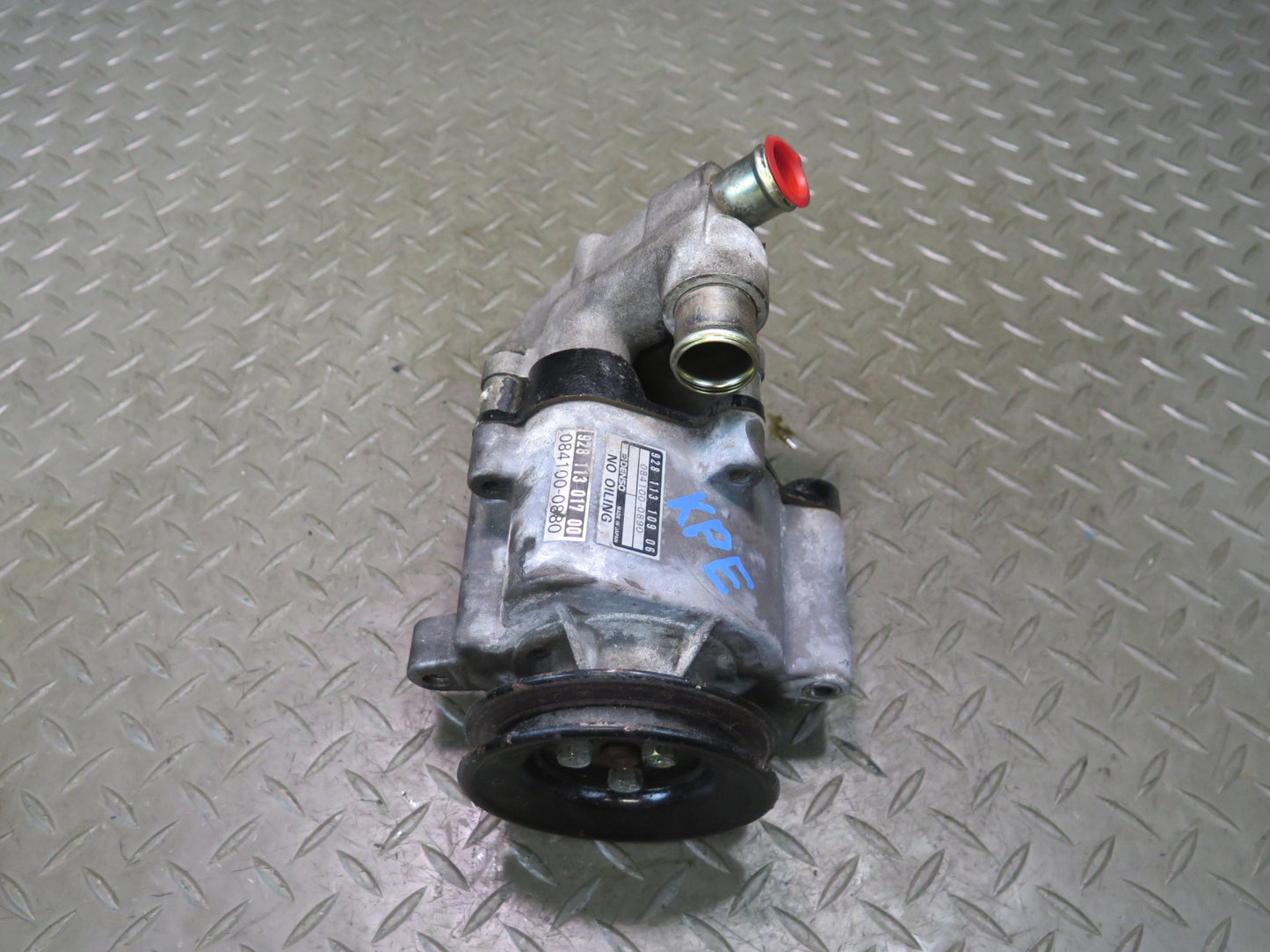 1985-1986 Porsche 928 S 5.0L V8 Air Smog Injection Auxiliary Pump 92811310906