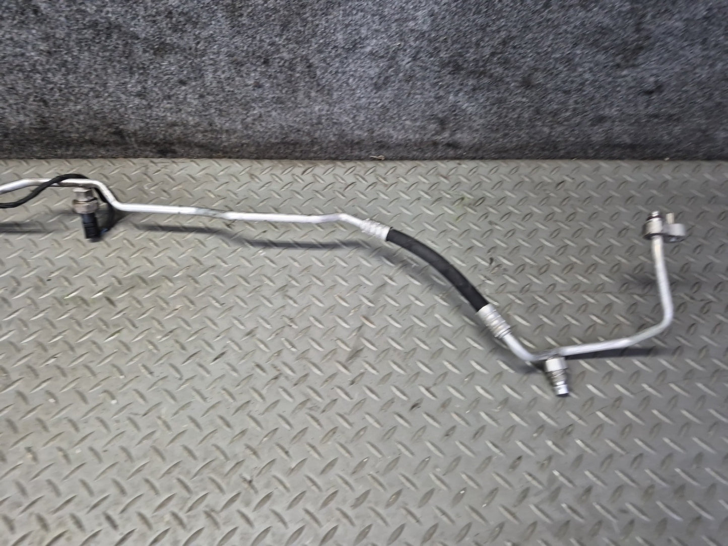2006-2008 BMW E63 E64 M6 A/C Air Condition Hose Pipe Line Set