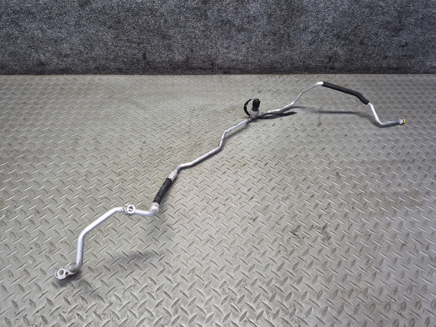 2006-2008 BMW E63 E64 M6 A/C Air Condition Hose Pipe Line Set