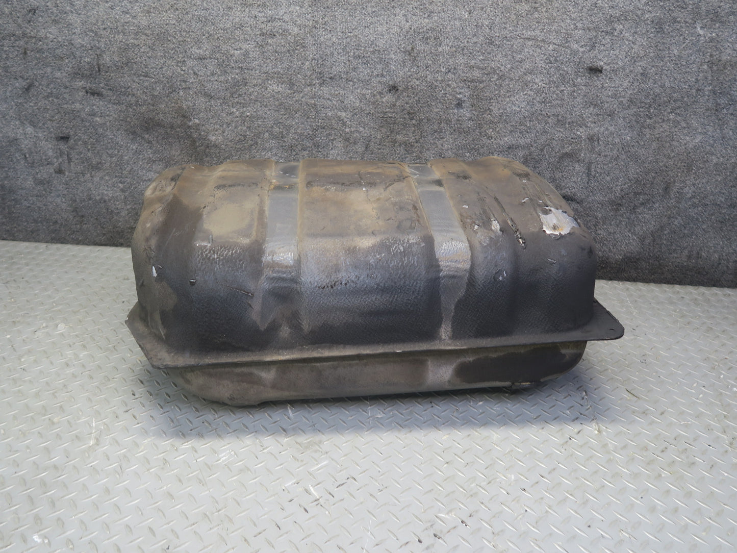 84-89 Nissan Z31 300ZX 2+0 Fuel Tank Unit OEM