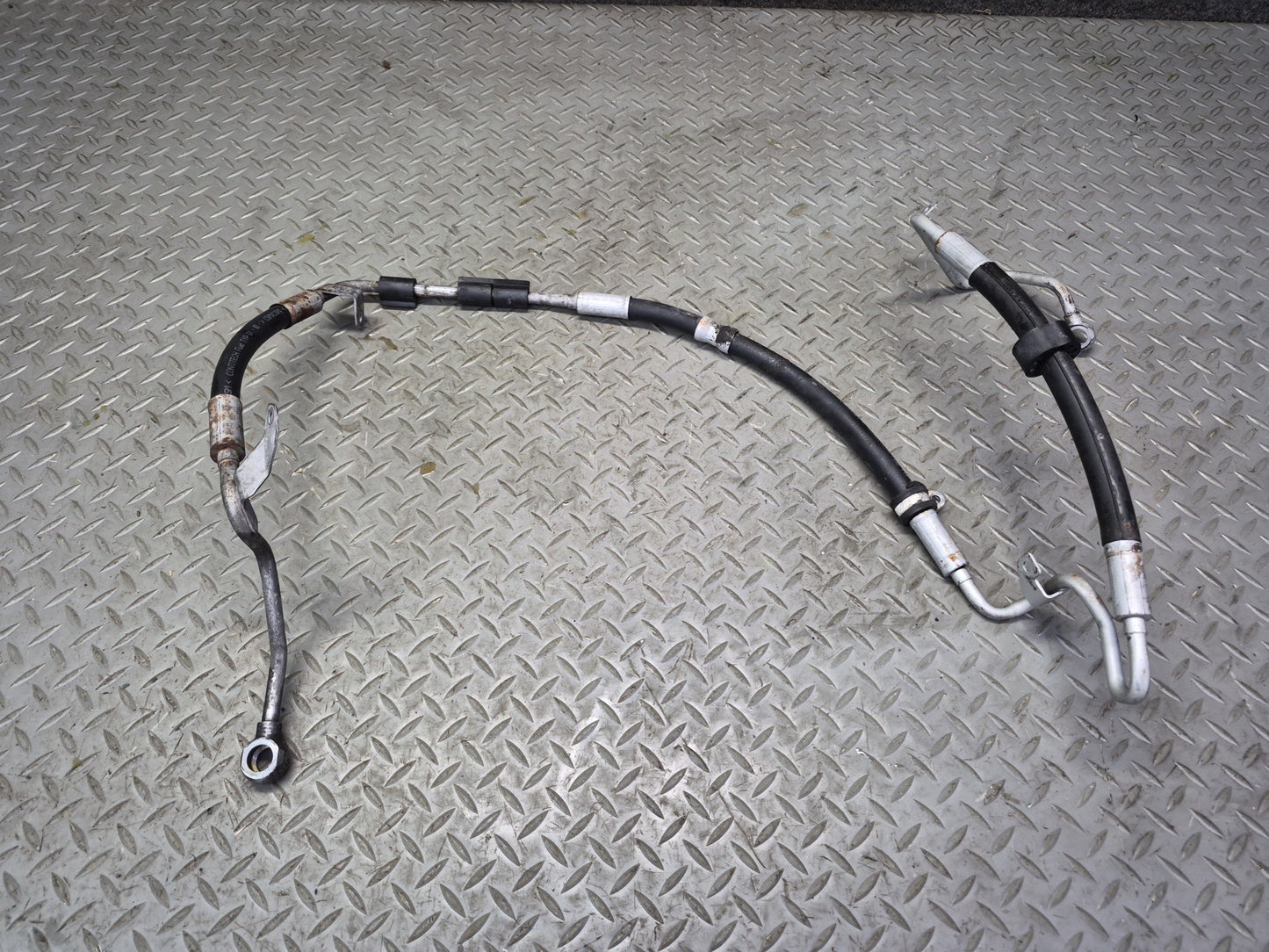 2006-2010 BMW E63 E64 M6 Power Steering Hose Pipe Line Set