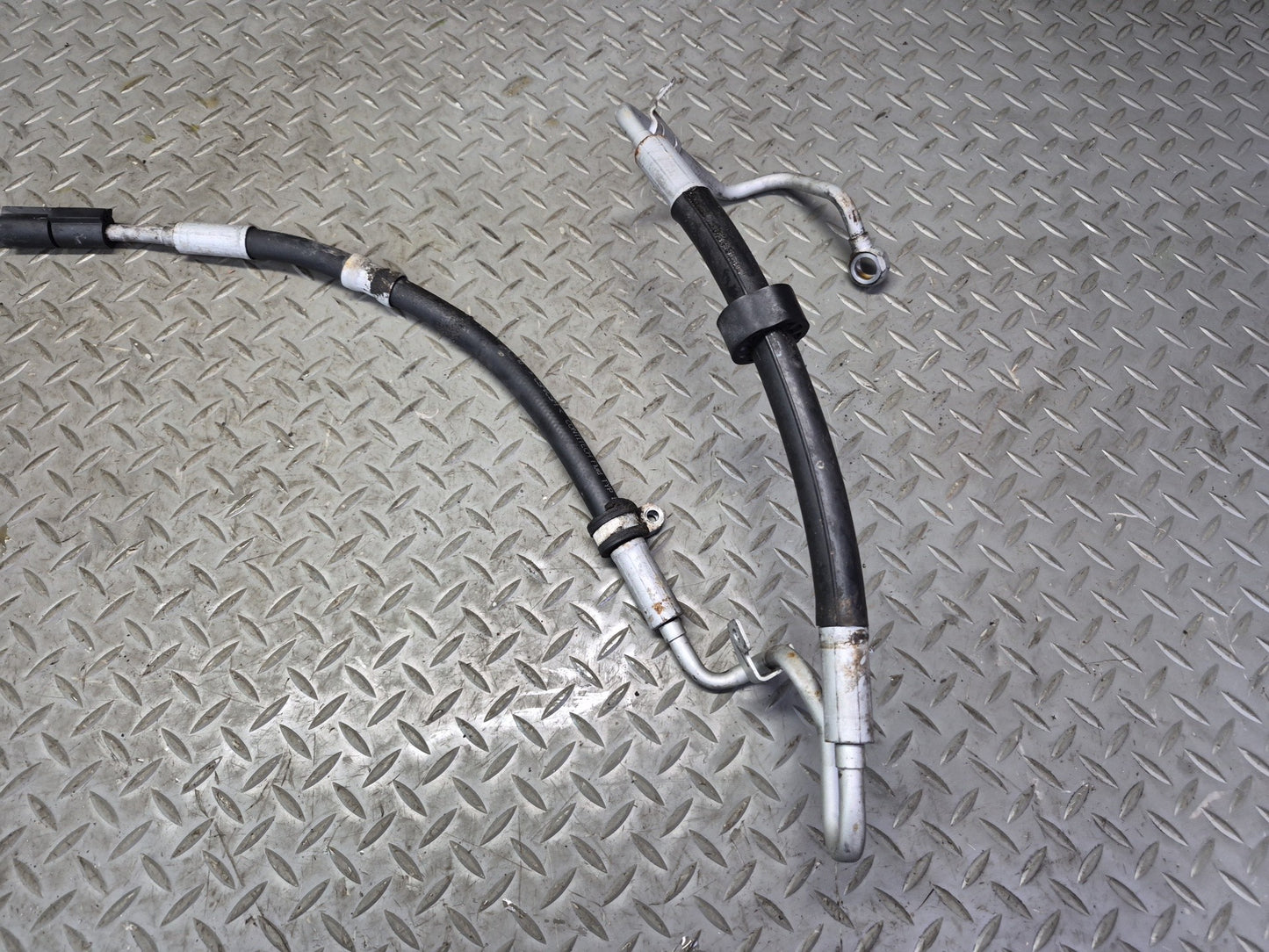 2006-2010 BMW E63 E64 M6 Power Steering Hose Pipe Line Set