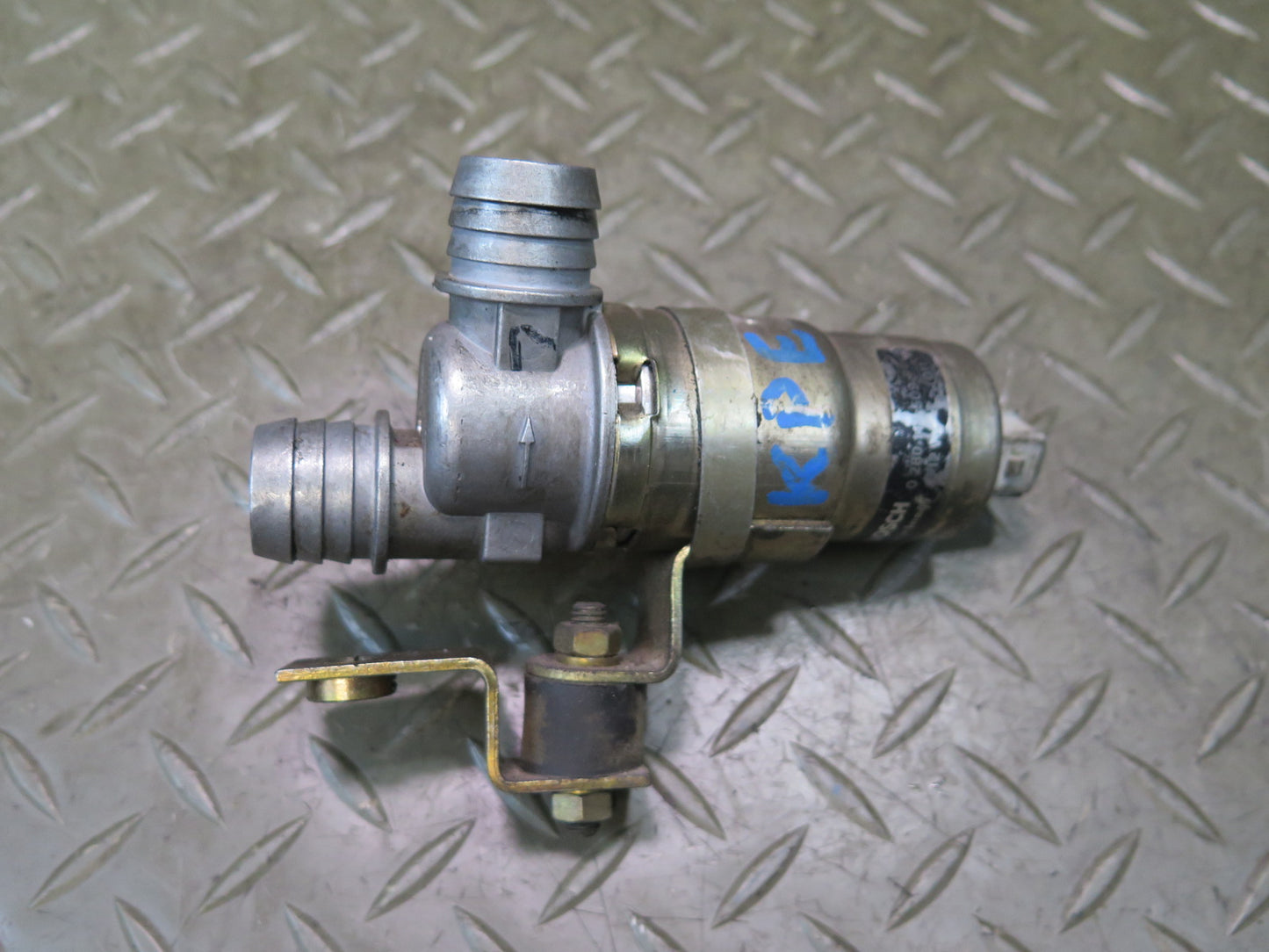 1985-1986 Porsche 928 S 5.0L V8 Engine Idle Air Control Valve ICV Bosch