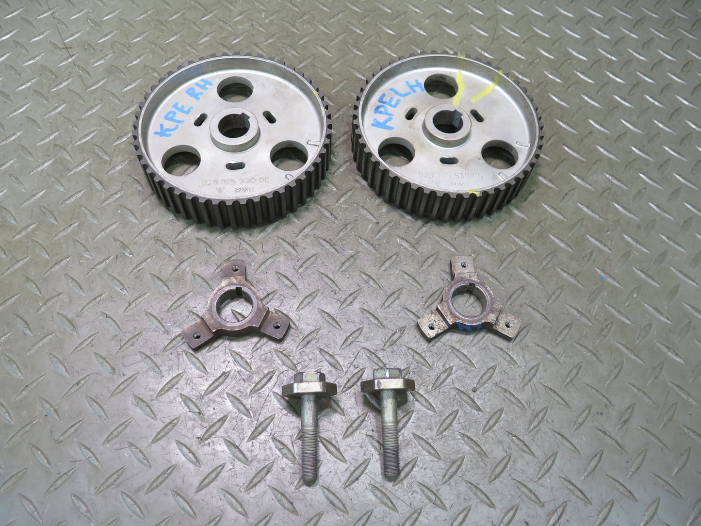 1985-1986 Porsche 928 S 5.0L V8 Engine Camshaft Timing Gear Sprocket Set